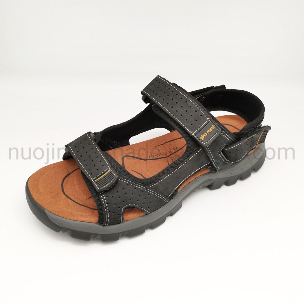 Nouveau design de chaussures de plage d'été pantoufles sandales en cuir pour hommes