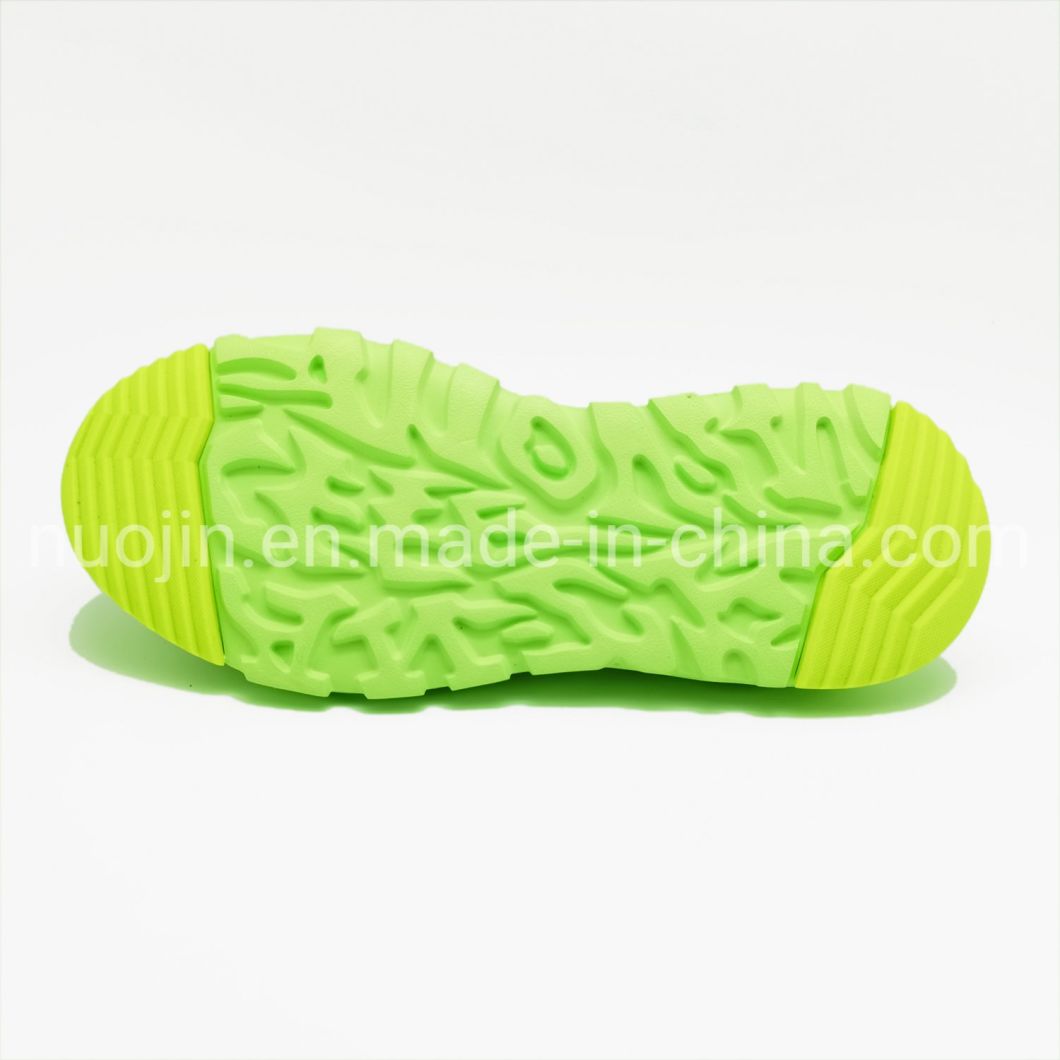 Semelle de chaussure flexible en mousse de polyur&eacute;thane avec amortisseur r&eacute;sistant &agrave; l'usure