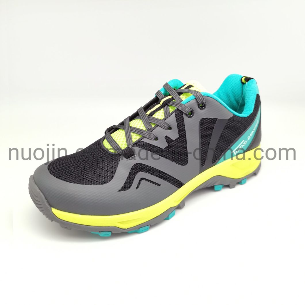 Chaussures de randonn&eacute;e sportives respirantes en maille confortable pour hommes