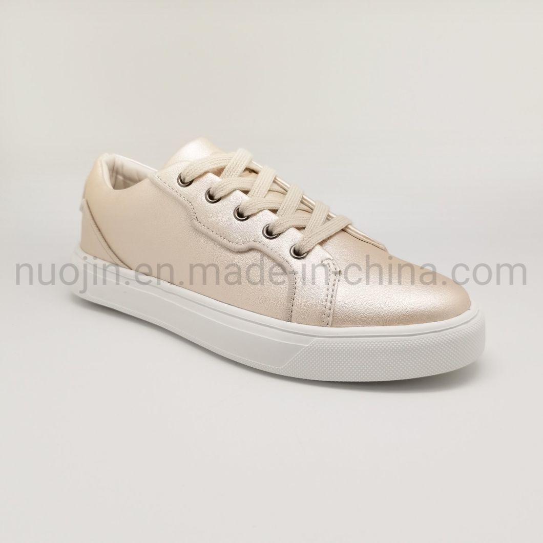 Baskets basses personnalis&eacute;es toutes blanches, baskets d&eacute;contract&eacute;es classiques, chaussures en toile pour femmes