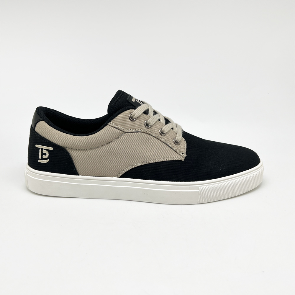 Logo personnalis&eacute; chaussures conception hommes chaussures d&eacute;contract&eacute;es baskets de mode