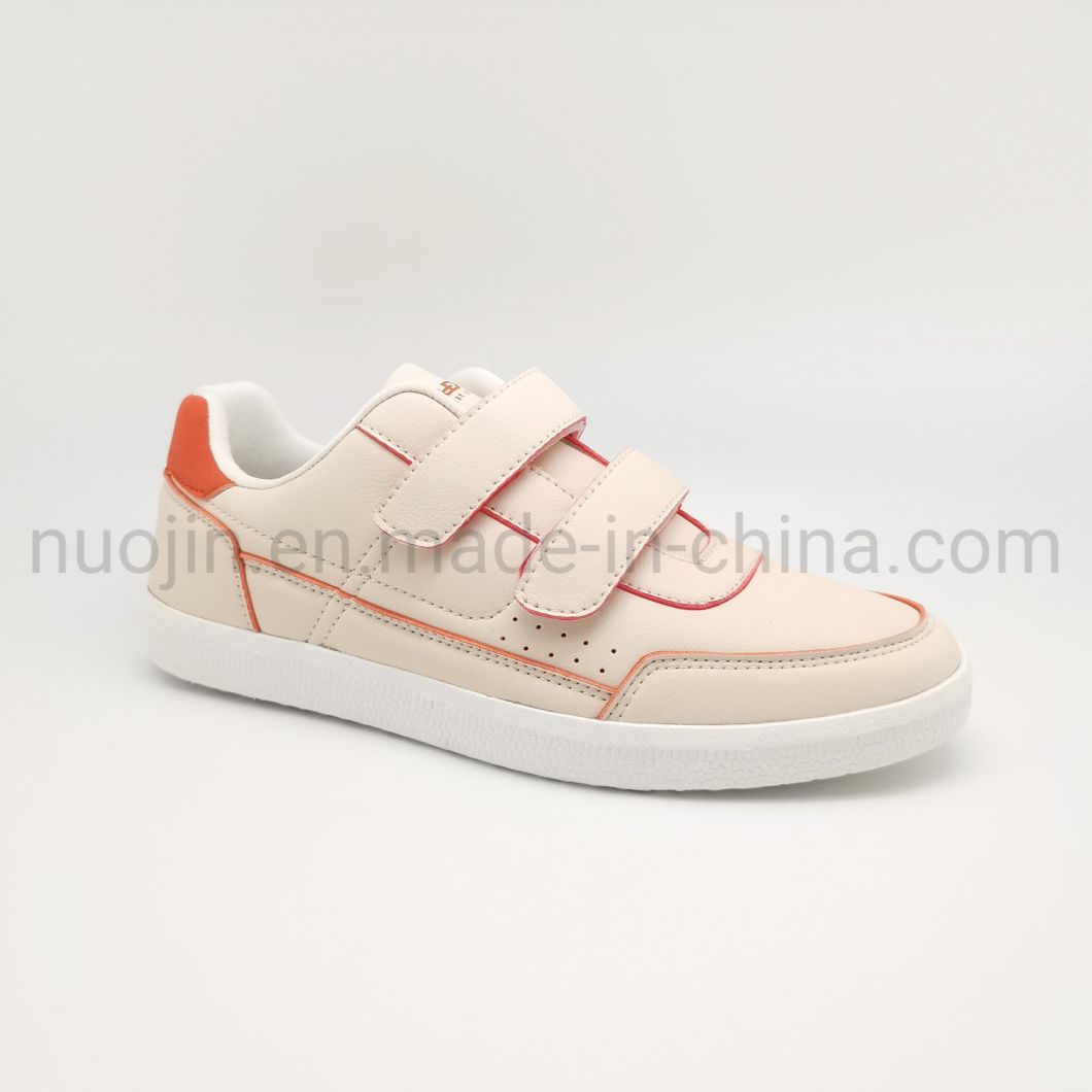 Chaussures plates d&eacute;contract&eacute;es personnalis&eacute;es simples de mode pour femmes, chaussures sup&eacute;rieures en PU pour dames