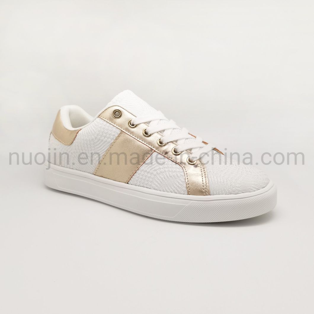 Baskets d&eacute;contract&eacute;es &agrave; la mode pour femmes, chaussures de course pour femmes