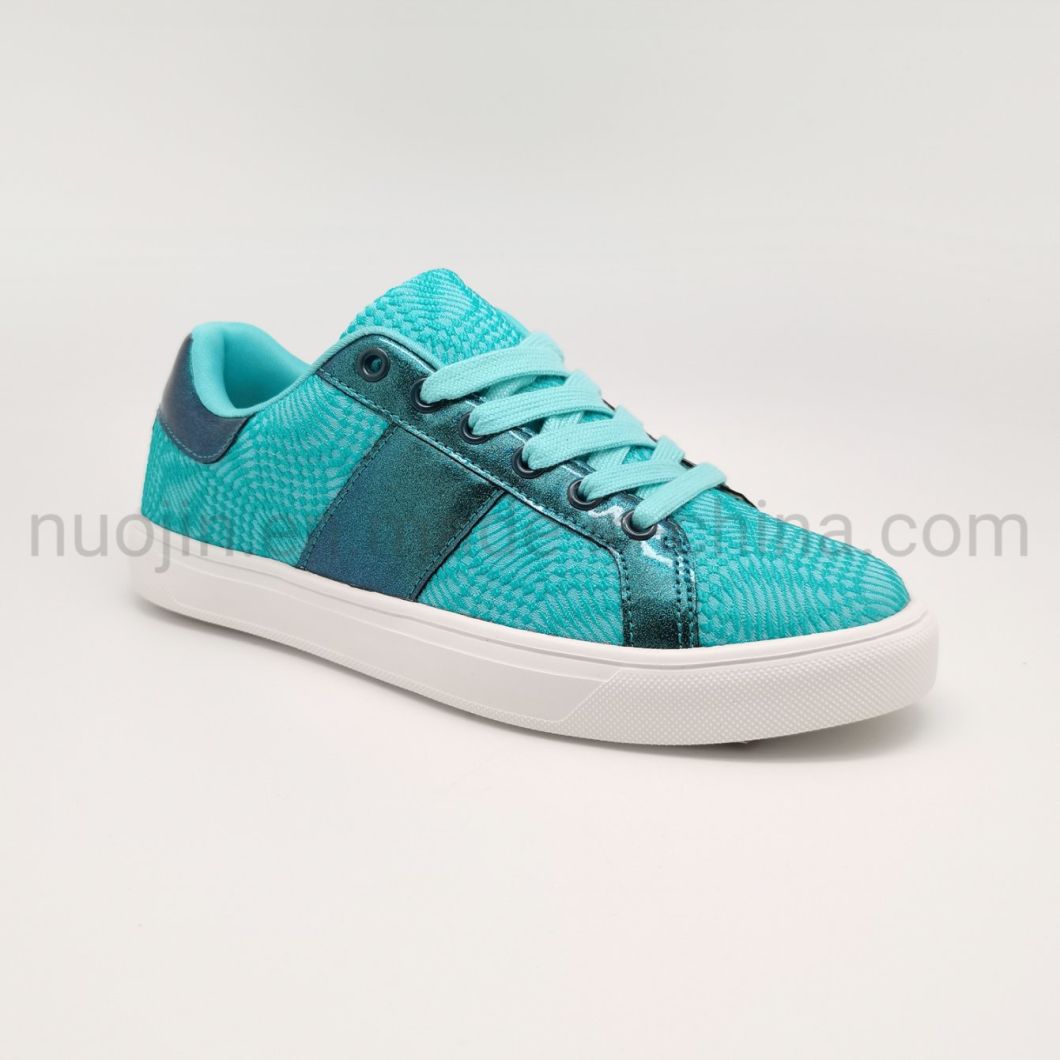 Chaussures de marche confortables et souples pour femmes, nouveau Design, planche &agrave; roulettes, mode d&eacute;contract&eacute;e