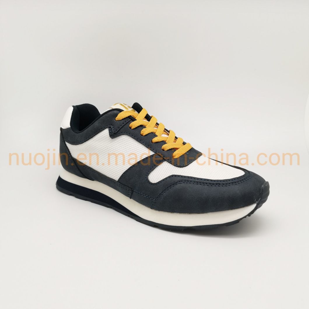 Chaussure de sport d&eacute;contract&eacute;e pour hommes de haute qualit&eacute;