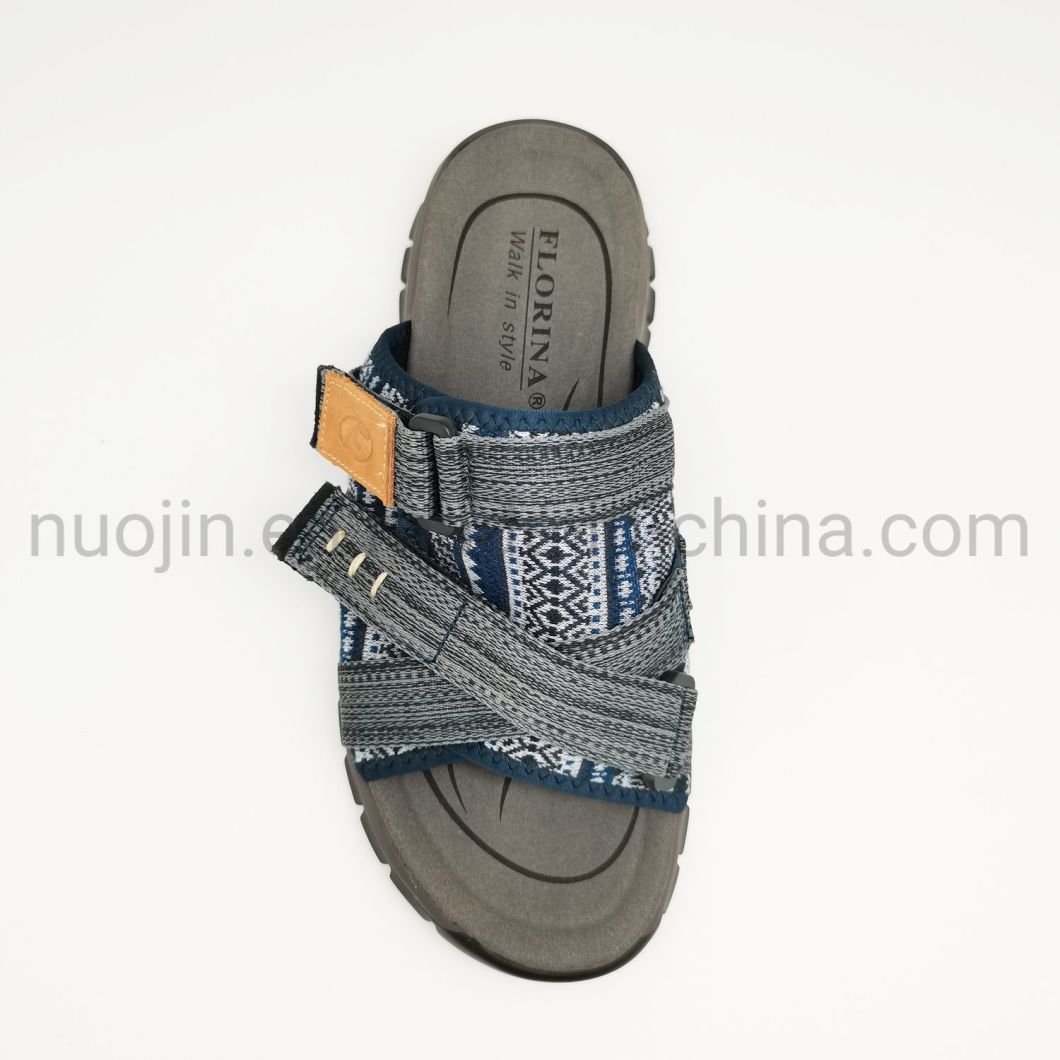 Nouveau design de chaussures de plage d'&eacute;t&eacute; pantoufles sandales pour hommes