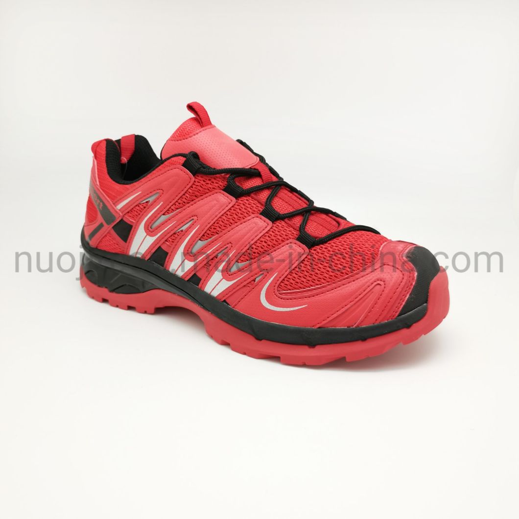 Chaussures d'ext&eacute;rieur Chaussures de randonn&eacute;e Chaussures de sport d&eacute;contract&eacute;es