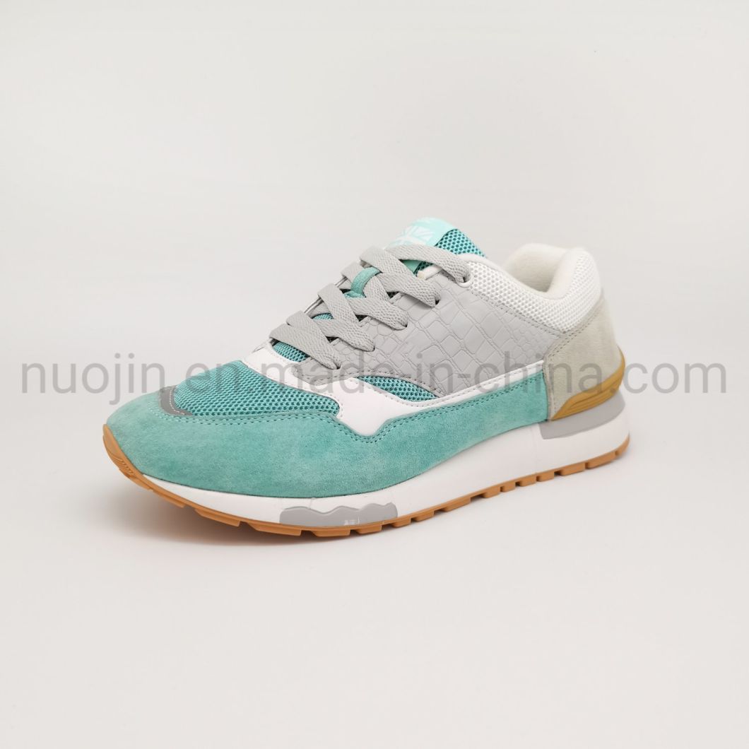 Chaussures de sport d&eacute;contract&eacute;es pour dames de conception de mode, baskets respirantes et &eacute;paisses pour femmes